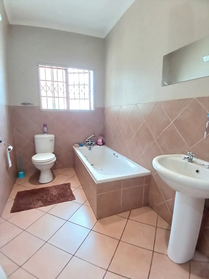 To Let 3 Bedroom Property for Rent in Sasolburg Ext 10 Free State